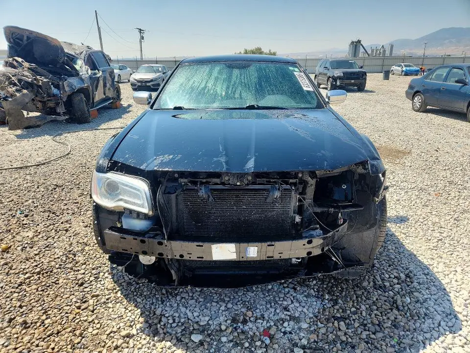 2013 CHRYSLER 300C   