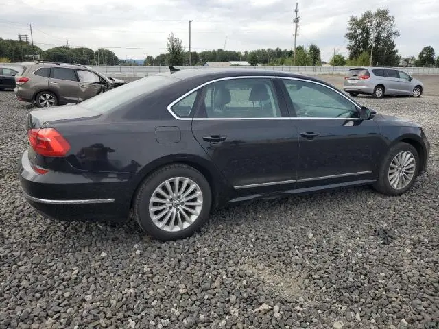 2016 VOLKSWAGEN PASSAT SE  