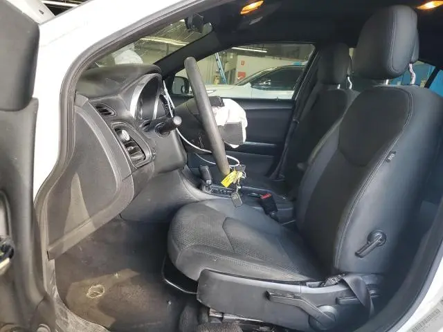 2011 CHRYSLER 200 LX  