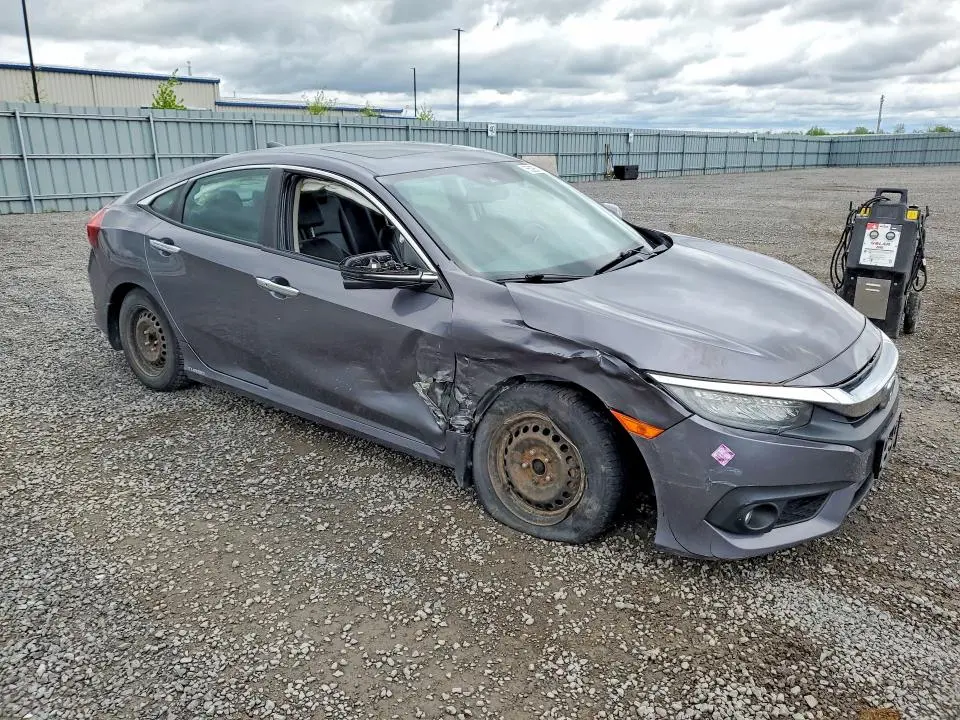 2017 HONDA CIVIC TOURING  