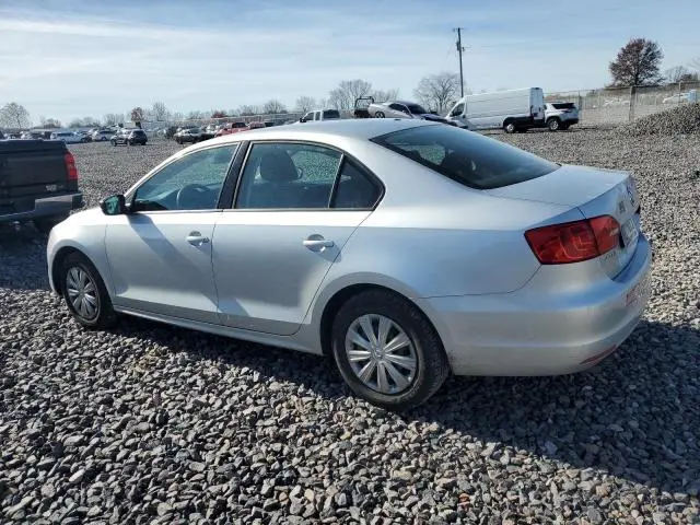 2011 VOLKSWAGEN JETTA BASE  