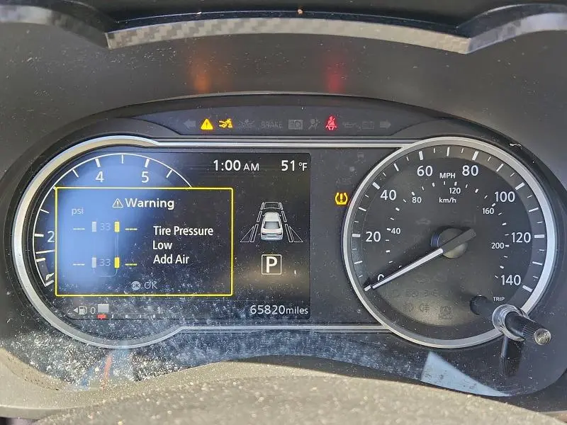 2020 NISSAN VERSA SR  