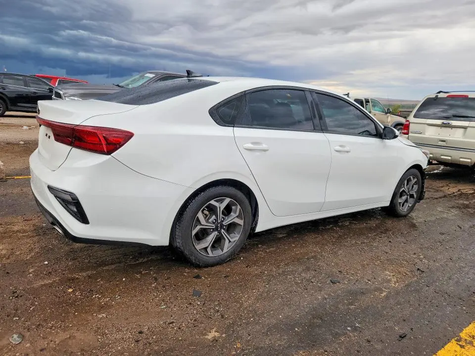 2019 KIA FORTE LXS  