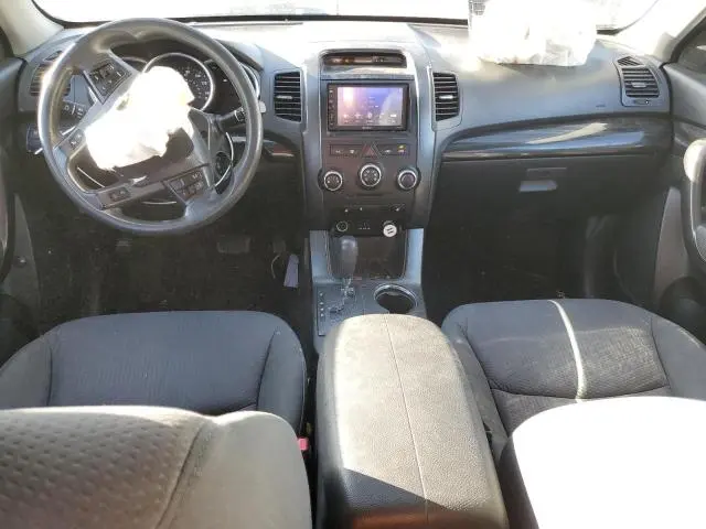 2012 KIA SORENTO BASE  