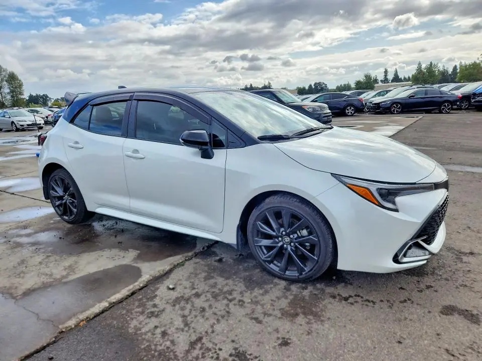 2026 TOYOTA COROLLA XSE  
