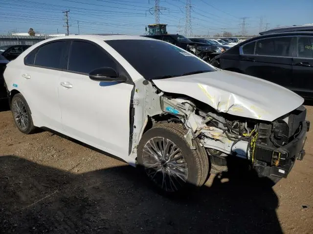 2022 KIA FORTE GT LINE  