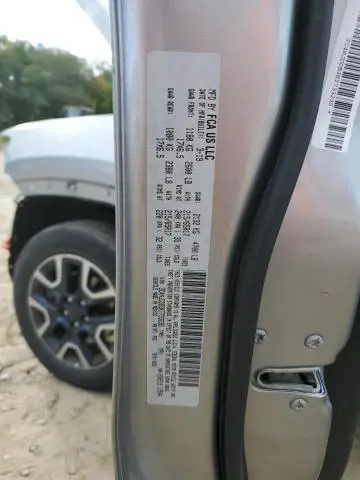2019 JEEP COMPASS TRAILHAWK