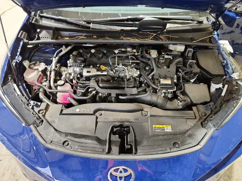 2024 TOYOTA PRIUS XLE  