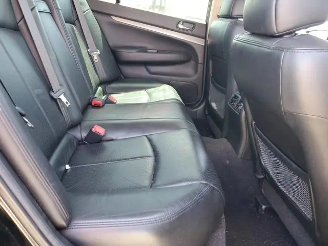 2013 INFINITI G37   