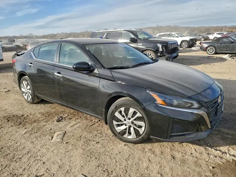 2023 NISSAN ALTIMA S  