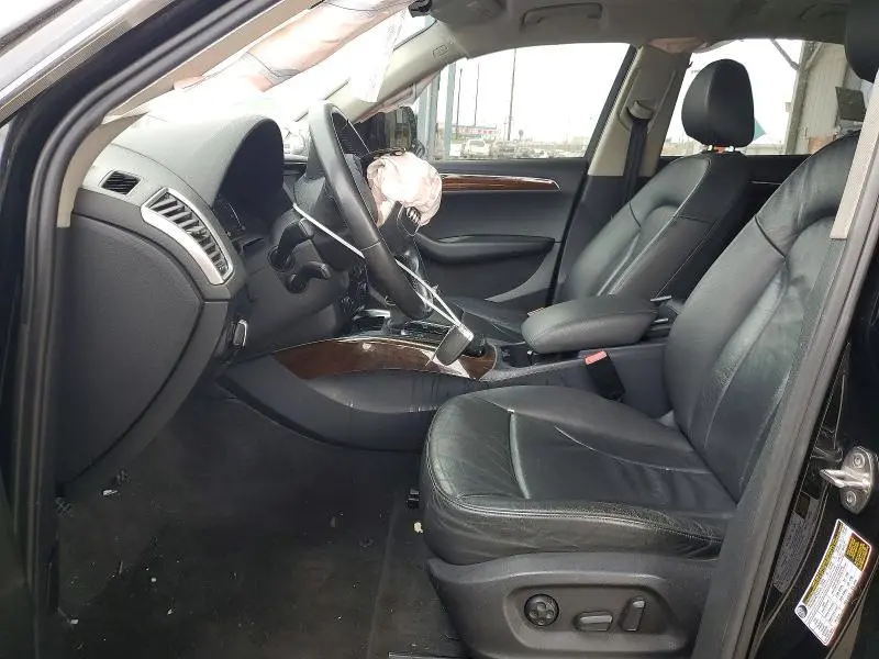 2011 AUDI Q5 PREMIUM  