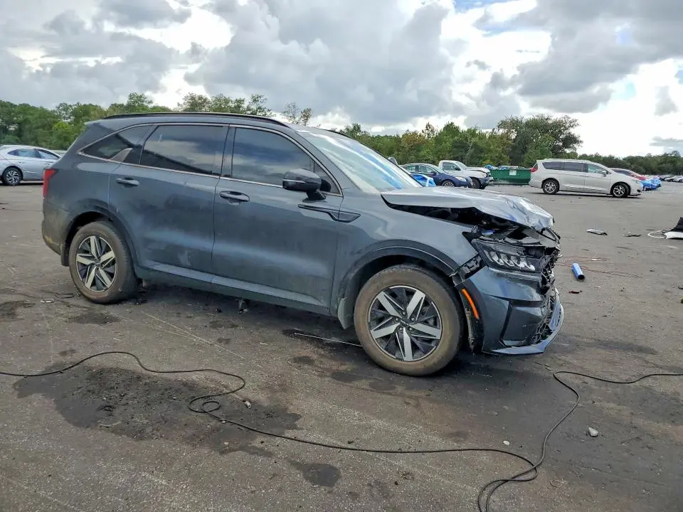 2022 KIA SORENTO S  