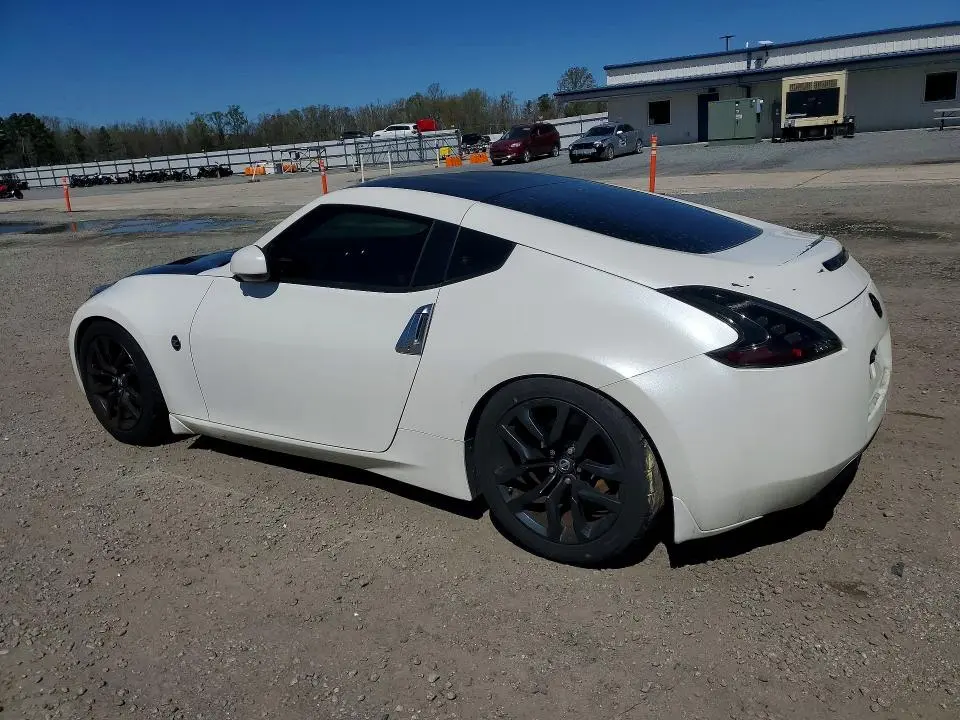 2016 NISSAN 370Z BASE  