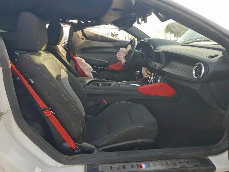 2021 CHEVROLET CAMARO LS  