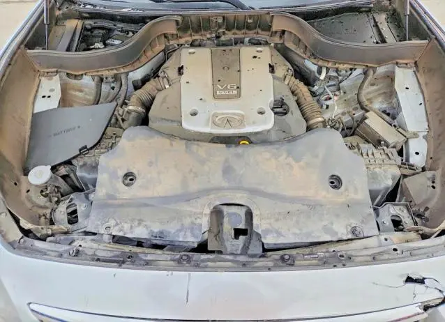 2017 INFINITI QX70 BASE  