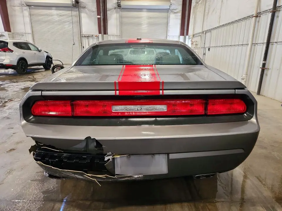 2012 DODGE CHALLENGER SXT  
