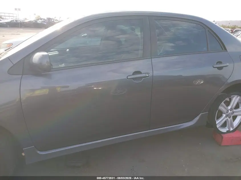 2013 TOYOTA COROLLA S