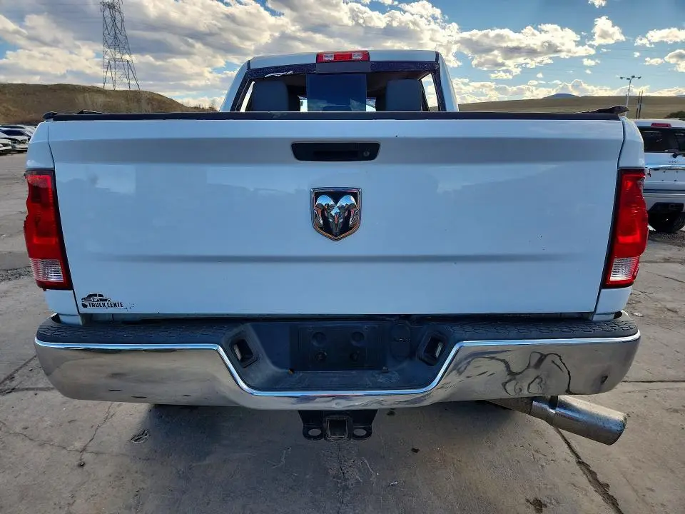 2013 RAM 2500 SLT  