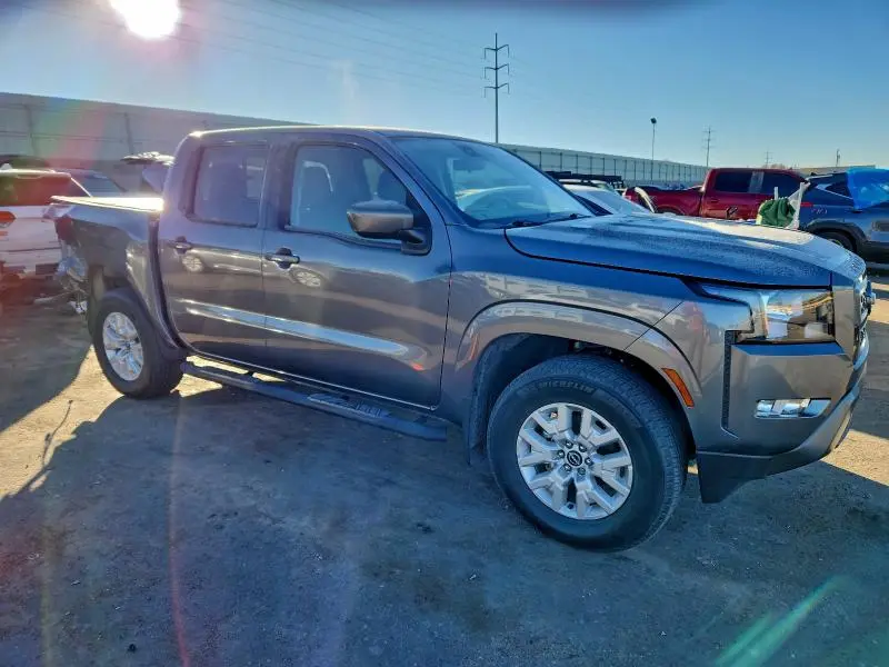 2022 NISSAN FRONTIER S  