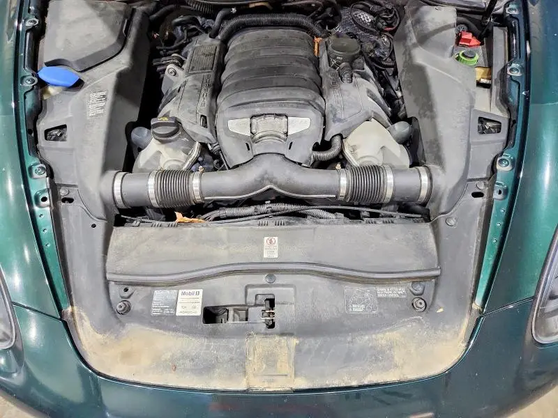2013 PORSCHE CAYENNE GTS  