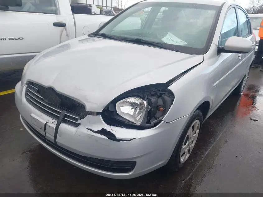 2010 HYUNDAI ACCENT GLS