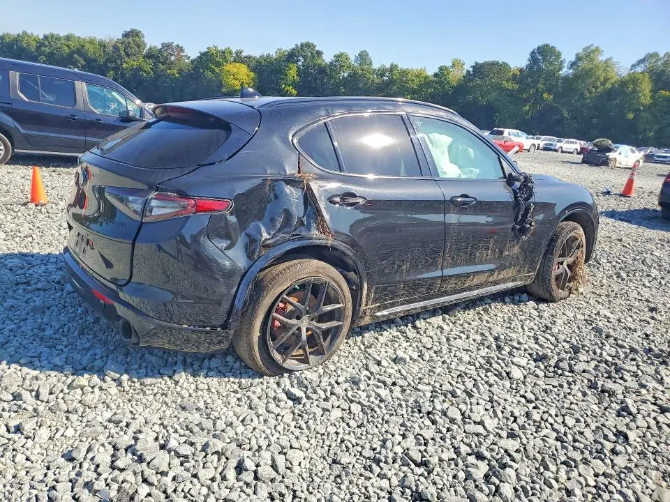 2021 ALFA ROMEO STELVIO TI  