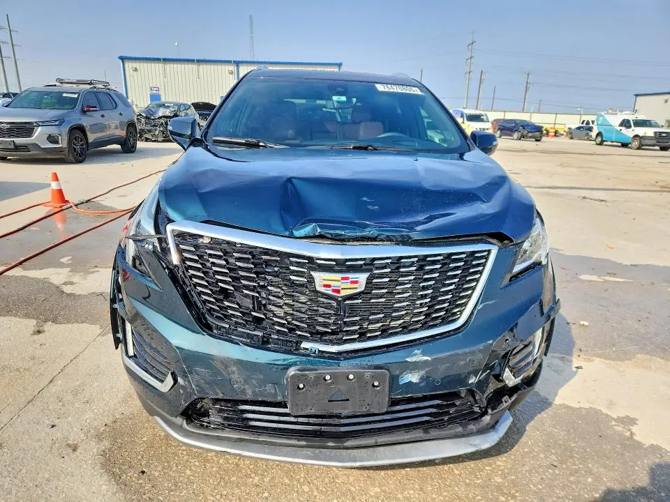 2025 CADILLAC XT5 PREMIUM LUXURY  