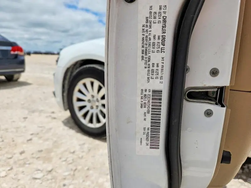2013 CHRYSLER 300   