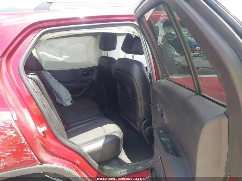 2019 CHEVROLET TRAX LT