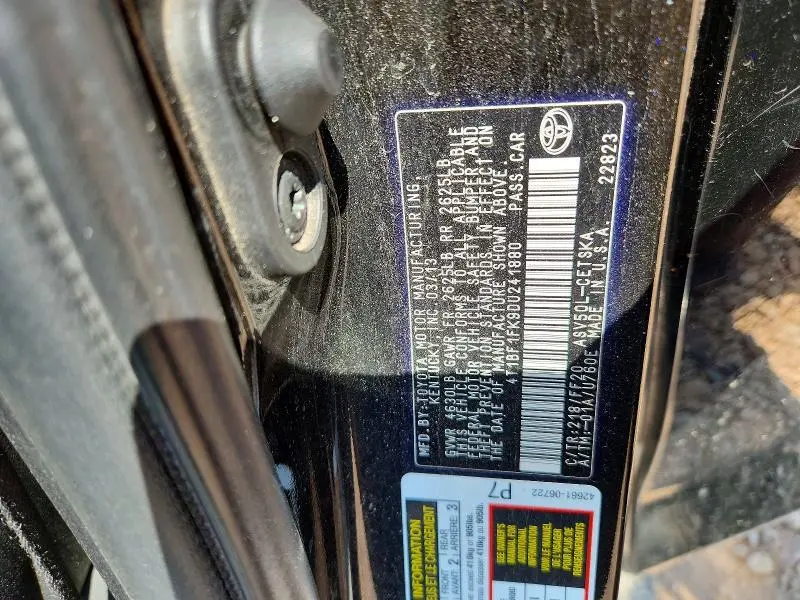 2013 TOYOTA CAMRY SE  