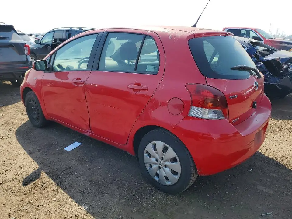 2011 TOYOTA YARIS BASE  