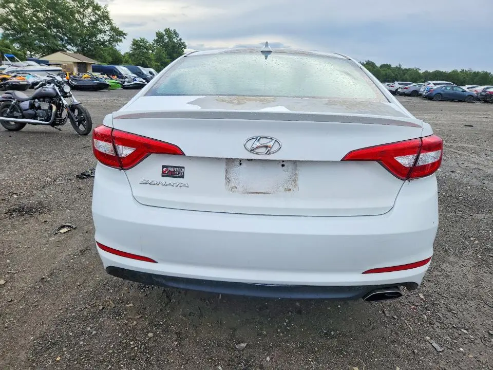 2016 HYUNDAI SONATA SE  