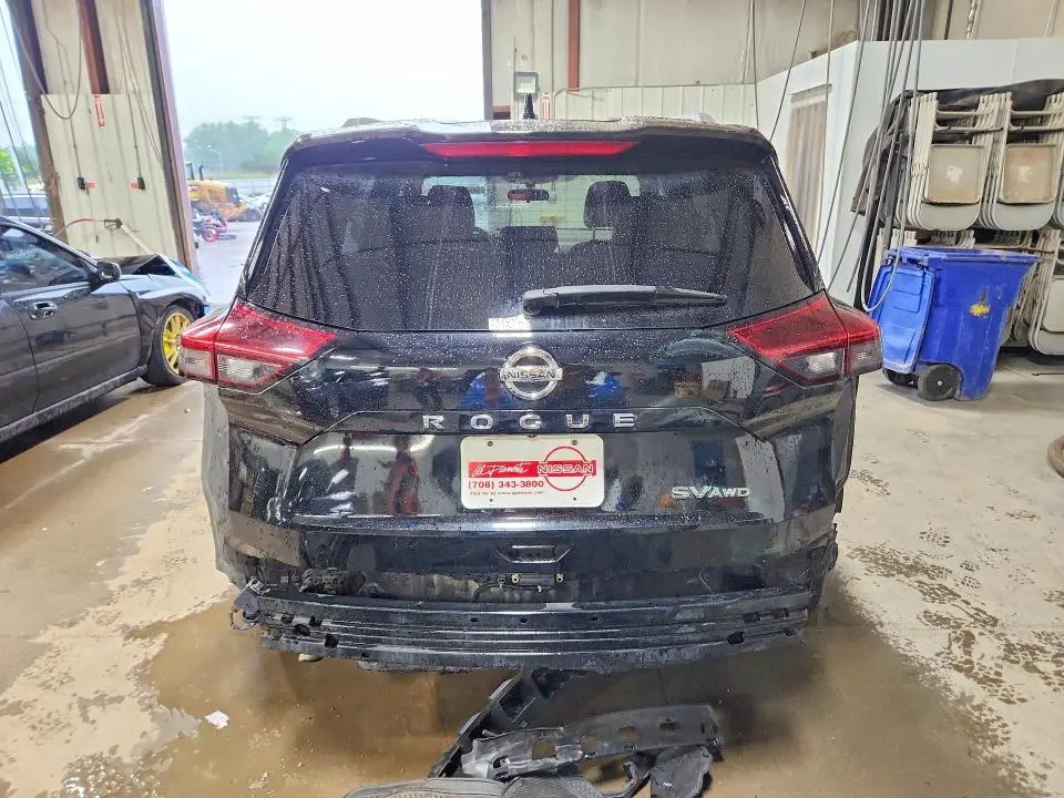 2021 NISSAN ROGUE SV  