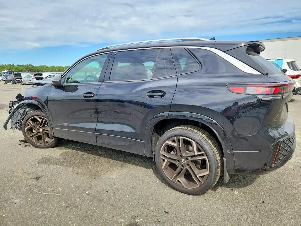 2026 VOLKSWAGEN TIGUAN SEL R-LINE TURBO  