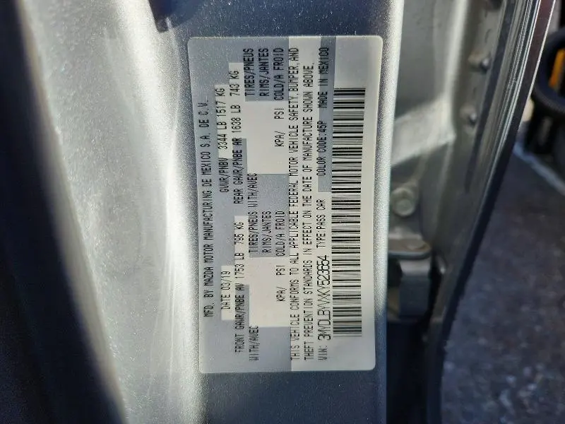 2019 TOYOTA YARIS LE  