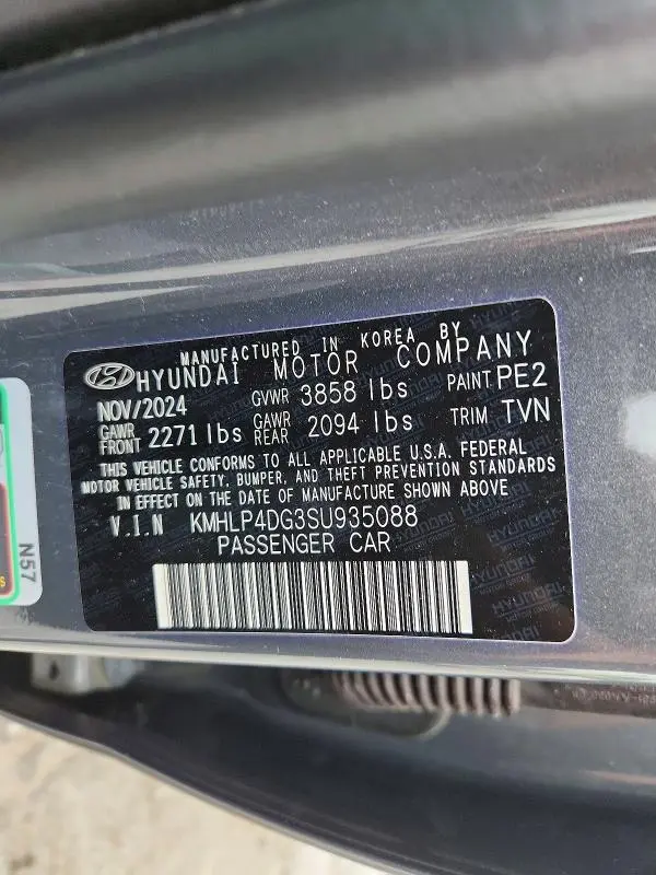 2025 HYUNDAI ELANTRA LIMITED  