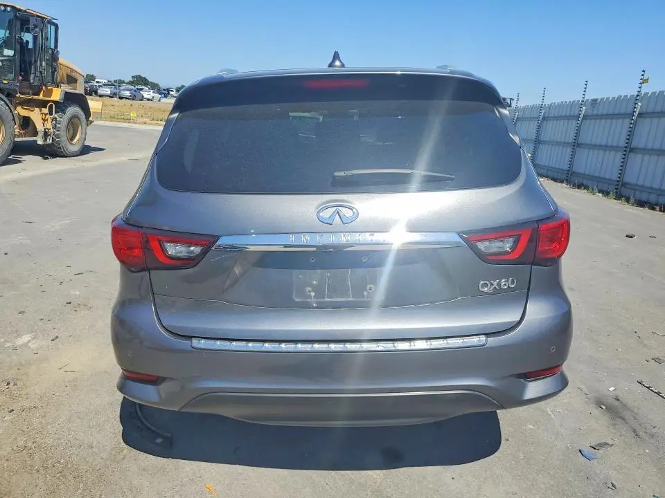 2019 INFINITI QX60 LUXE  