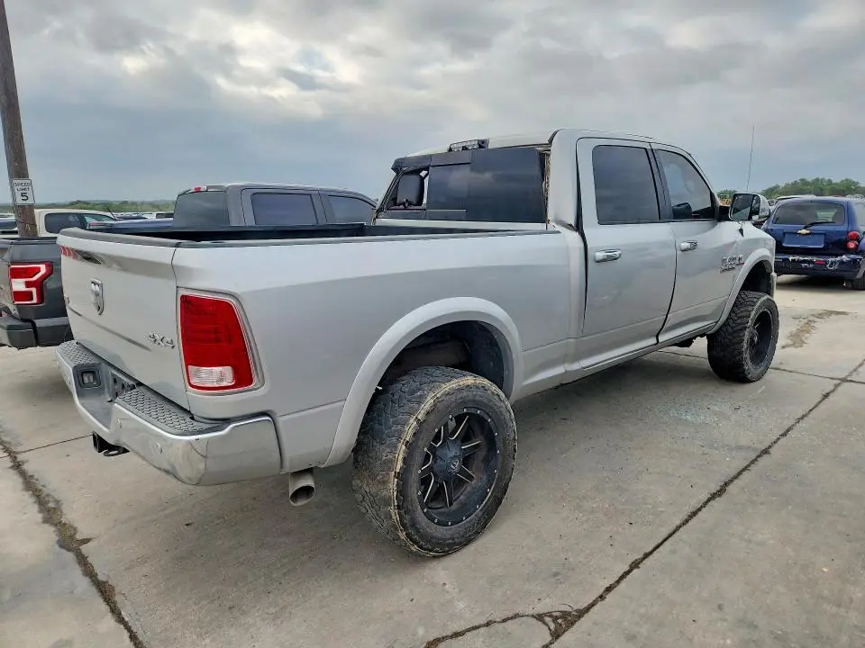 2017 RAM 2500 LARAMIE  