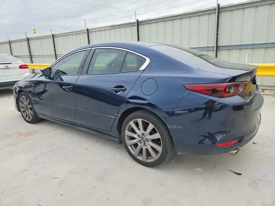 2023 MAZDA 3 SELECT  