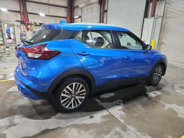 2021 NISSAN KICKS SV  