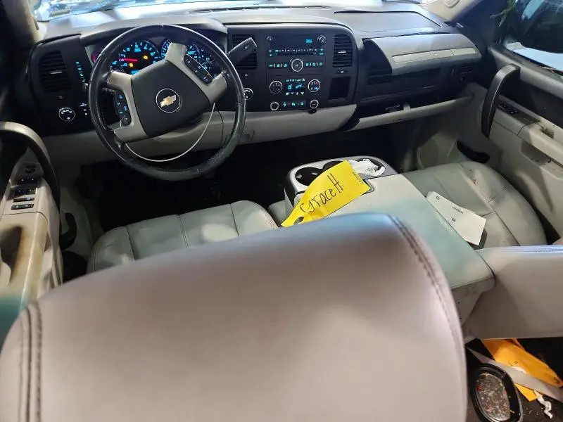 2011 CHEVROLET SILVERADO K1500 LT  