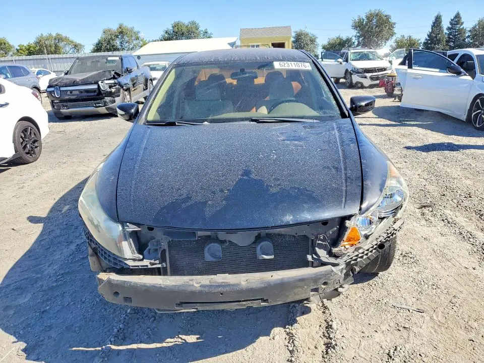 2010 HONDA ACCORD LXP  