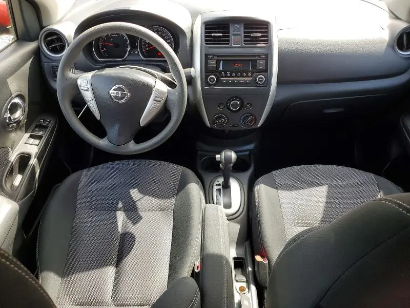 2015 NISSAN VERSA 1.6 SV  