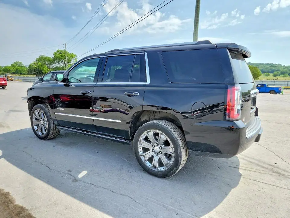 2016 GMC YUKON DENALI  