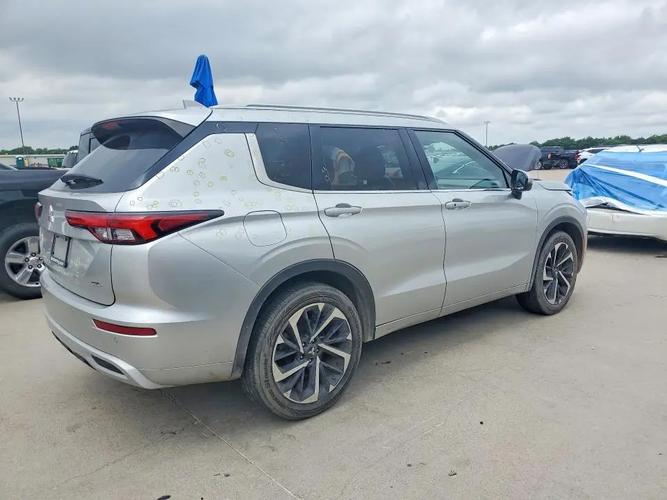 2023 MITSUBISHI OUTLANDER   