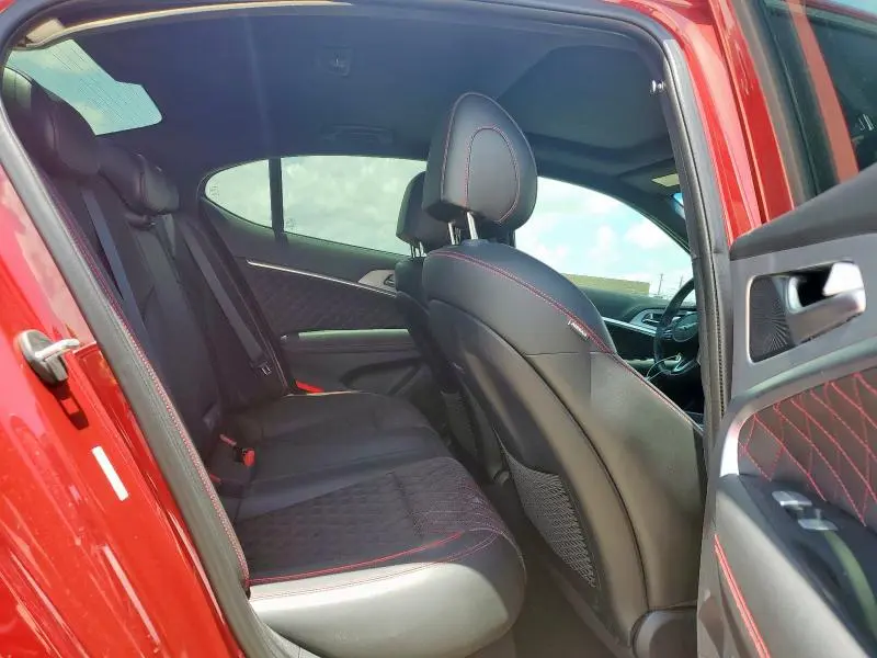 2019 GENESIS G70 PRESTIGE  