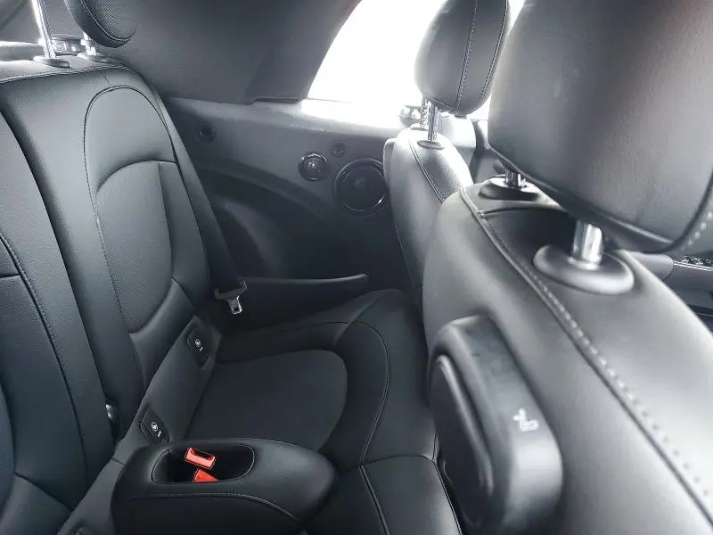 2020 MINI COOPER   