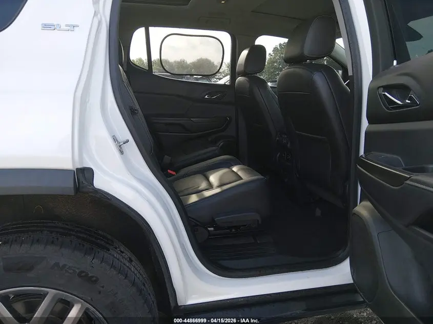 2017 GMC ACADIA SLT-1