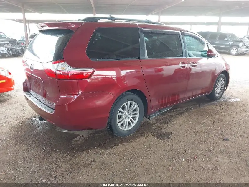 2015 TOYOTA SIENNA XLE 8 PASSENGER