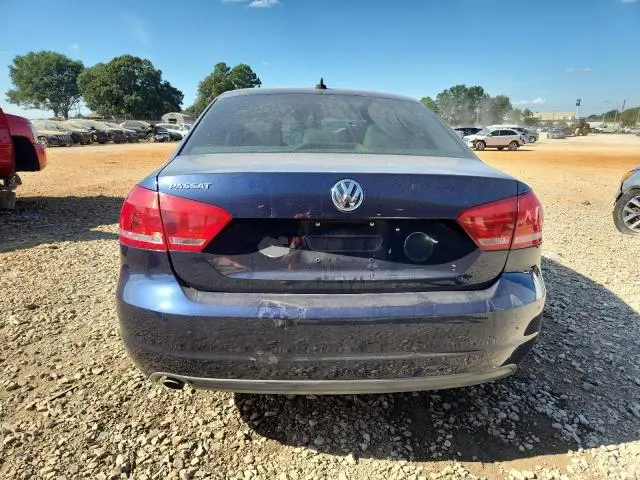 2013 VOLKSWAGEN PASSAT S  